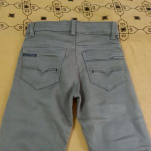 Boy's Bottom Wear