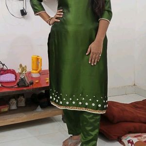 Mehndi Function Green Suit Set