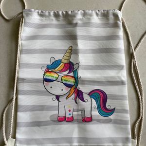 🚨Price Drop -Unicorn 🦄 Drawstring Bag - New