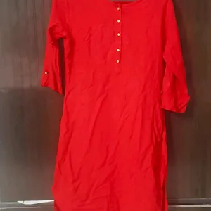 Red Kurti