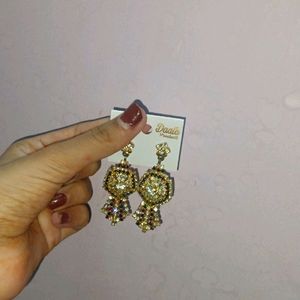 Jumki Earings