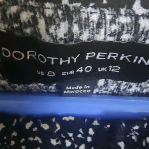 Dorothy Perkins Black Dress (Size M)