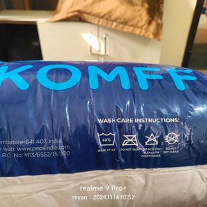 2 Komffy Fiber Pillows