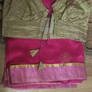 Beautiful Pink Color Saree With Stitched Blouse.