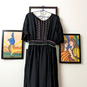 Black Dress Medium Size With Threaded Work