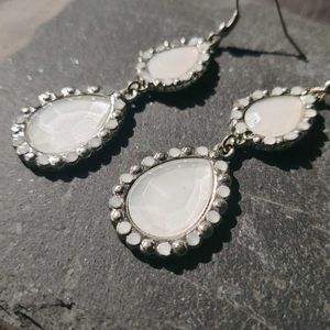 White Danglers