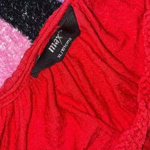 Beautiful Red Top XL Size