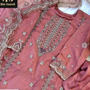 New Standard Pakistani Poshaq Dresses Beautiful Dr