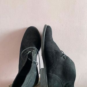 Carlton London Black Boots