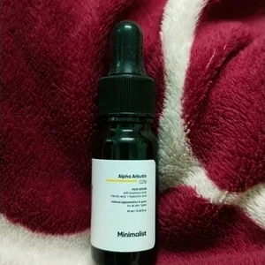 Minimalist Alpha Arbutin Serum