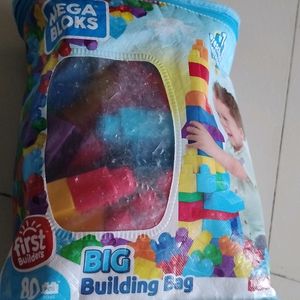 Mega Building Blocks Of 80 Pcs From Fisher Price.