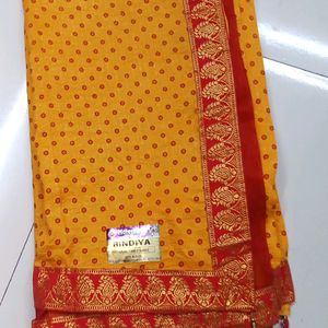 Fancy Chunari Print Saree With Blouse