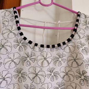 White Embroidered Kurta