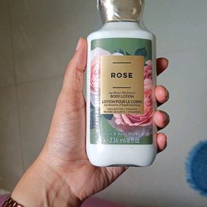 Bath And Body Works - Rose Bod Mosturizer