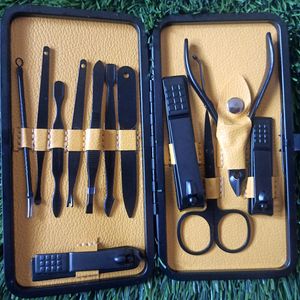 Professional Grooming Pedicure Kit