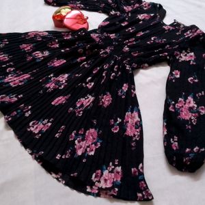 Black With Flowers Print Kurti