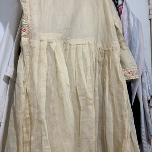 A Line Kurta With Flower