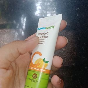 Mama earth Vitamin C Facewash