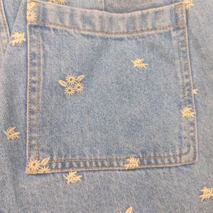 Faded Blue Denim Floral Jeans on Sale👖