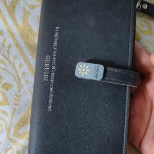 Black Wallet