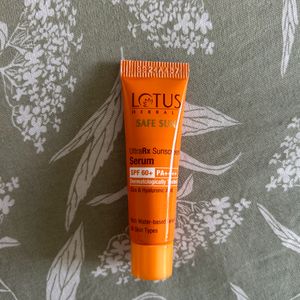 Lotus Sunscreen SPF 60