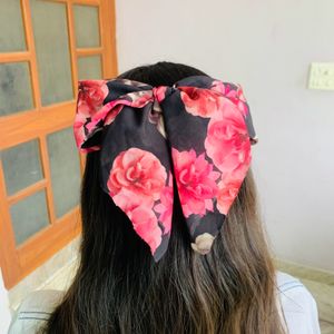 Beautiful Hair Bow For Women And Girls