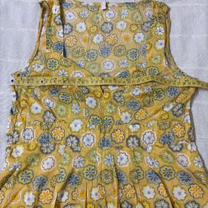 Summer Yellow Floral Dress