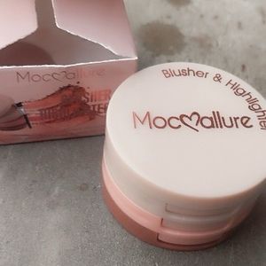 3 in1 face blusher + highlighter with Mirror