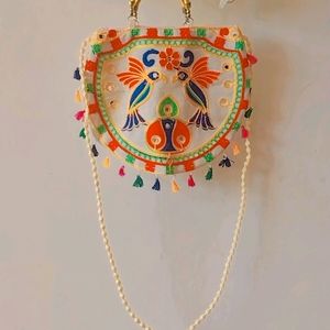 Traditional Handbag / Slingbag