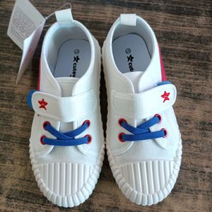 Babyhug White Brand New Shoes For 4-5 Year Toddler