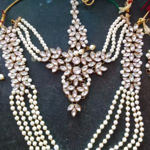 Jewellery Set(Mangtika, Earrings,Choker,Long Haar)