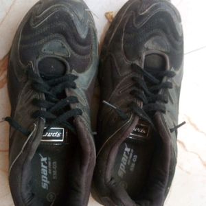 Black Sports Shoes