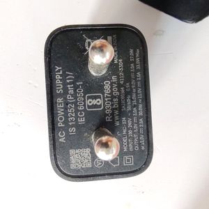 Motorola 33w Charger