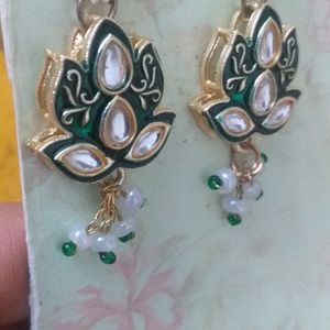 Kundan Earings