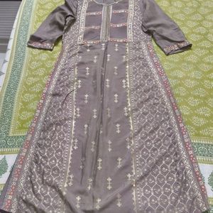 W Kurti Set