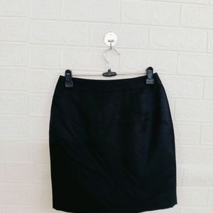 BLACK MINI SKIRTS