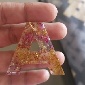 Key Chains RESIN HOMEMADE And Customized