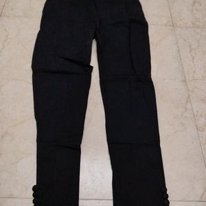 Black Jegging Or Pant