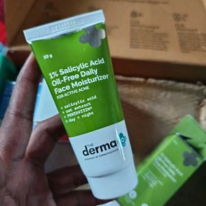 Derma Co Moisturizer