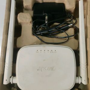 Tenda N300 Wireless WiFi Router