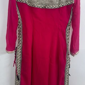 Fuchsia Pink Kurta with Intricate Border Detailing