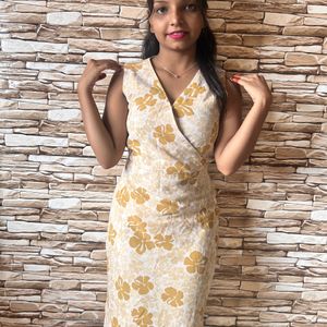 Cozzy Brand Bodyfit Pretty Dress