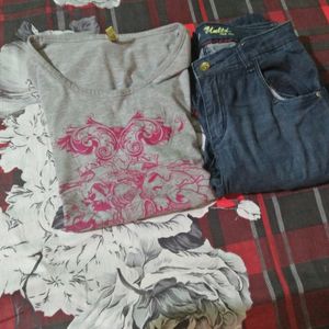 T-shirt  And Blue Jeans For Girls