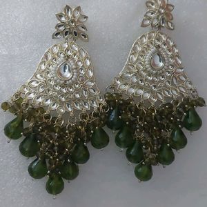 Mehendi Earing