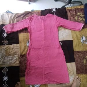 Morpankh Pink Cotton Kurta For Women