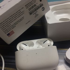 Apple AirPods 2