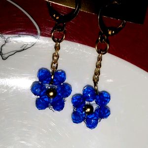 Beautiful Flower Type earing