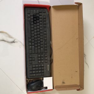 Microsoft Wired 200 Desktop Keyboard and mouse