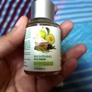 Organic Harvest Brightening Face Serum