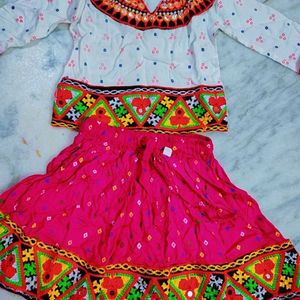 New Beautiful Ghanghra Choli Set